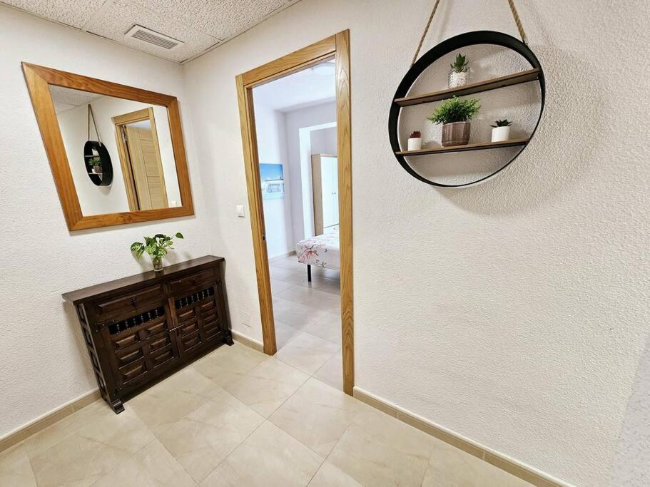 Santa Pola Con Tres Dormitorios Playa Levante Экстерьер фото